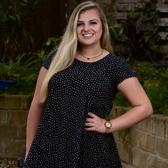 Meet your Posher, Presley - Picture 1 of 1